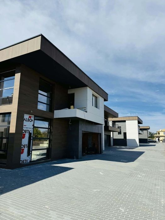 Продава се Къща в Бургас, Сарафово - 400 кв.м за 1200 €/кв.м - Снимка #7