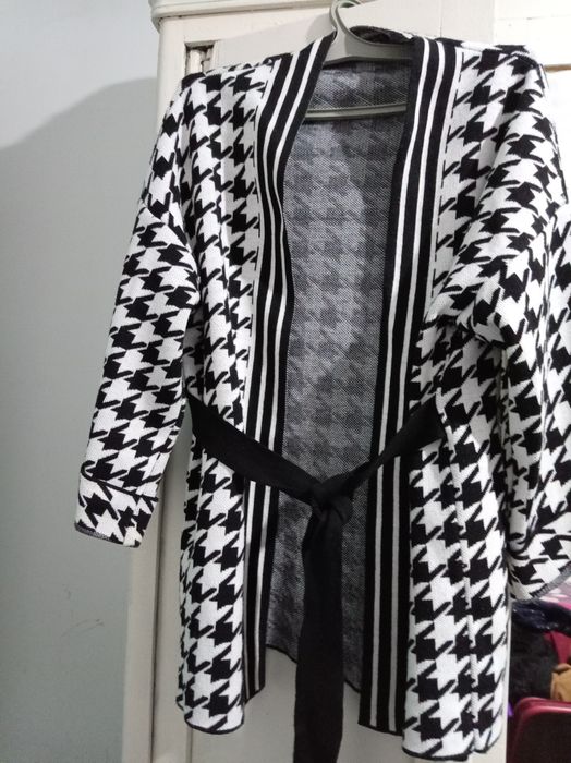 ВСЕ вещи  по 2000