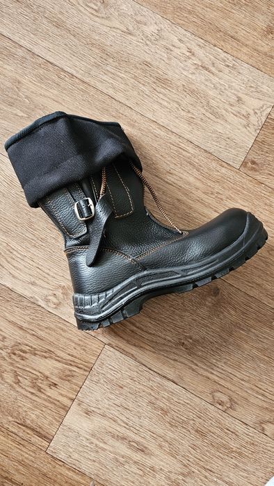 Продам сапоги шахтерские