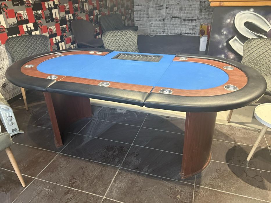 Разглобяема маса за покер