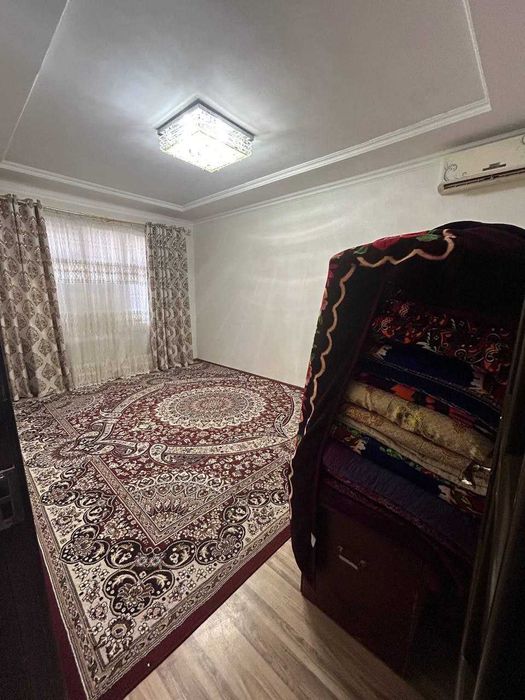 продаётся 3  комнатная квартира