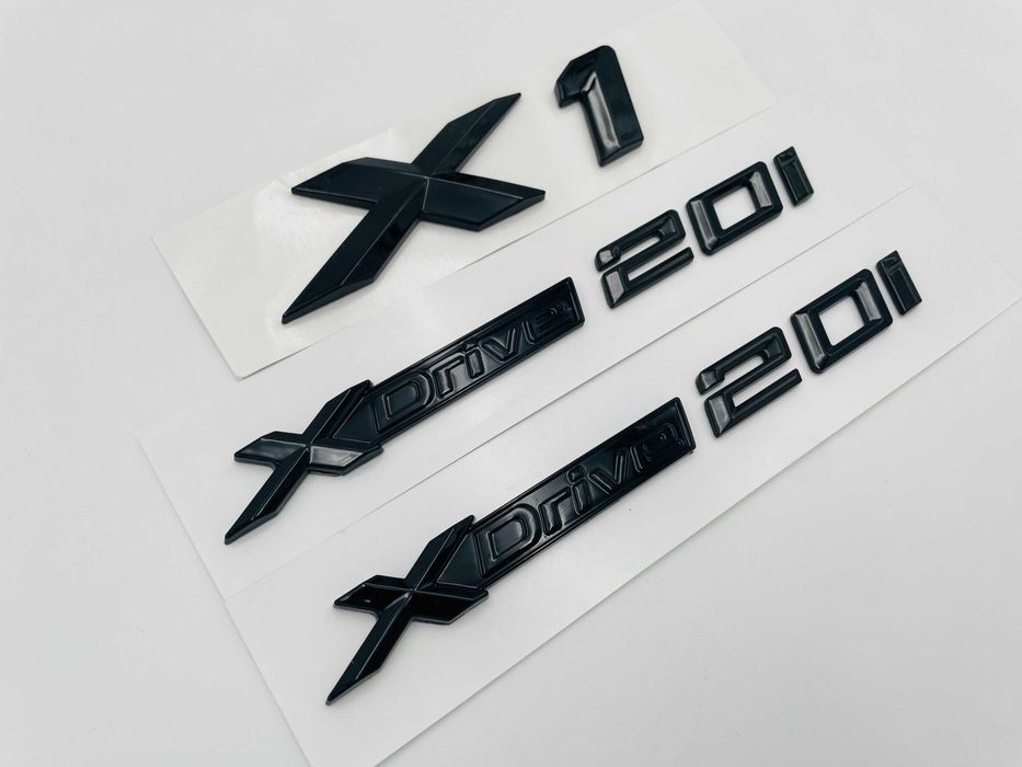 Set embleme compatibile BMW X1 x-drive 20i negru