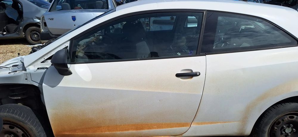 usa stanga fata seat ibiza 2009