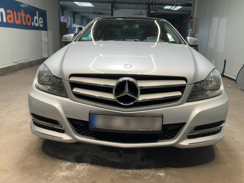 Mercedes-Benz C-Klasse C 220 CDI BlueEfficiency 2012