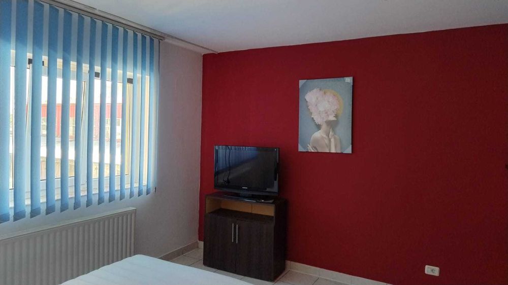 Închiriez apartament 2 camere