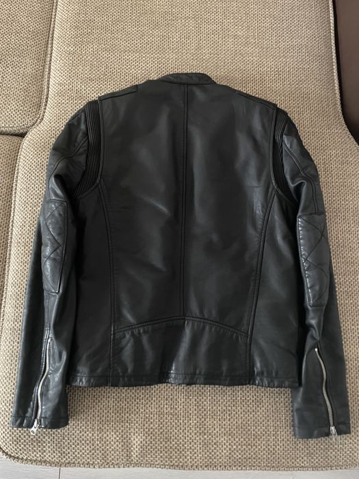 Продам куртку SUPERDRY