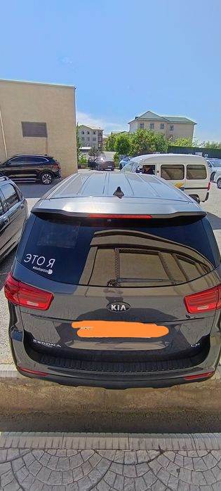 Kia Karnival sedona