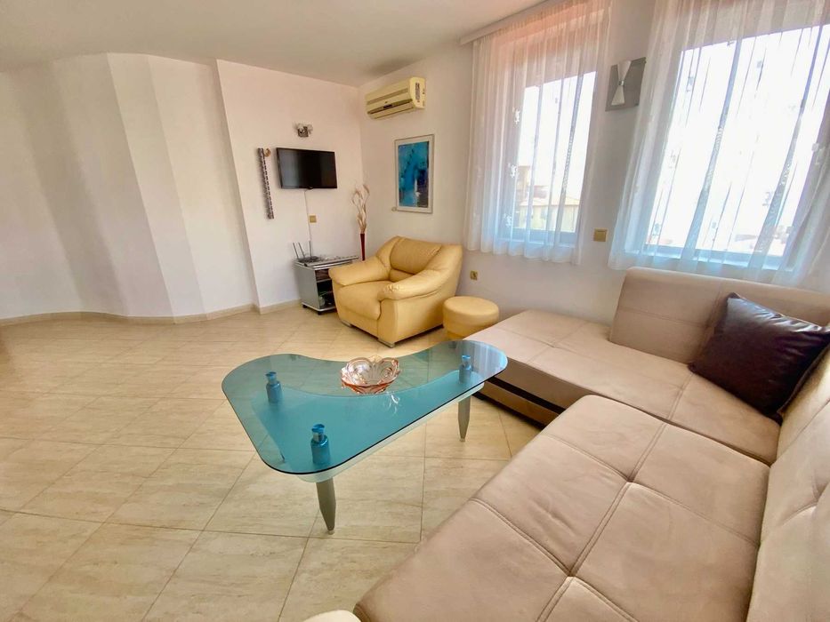 Обзаведен двустаен апартамент с гледка море в комплекс „ Етъра 2 “