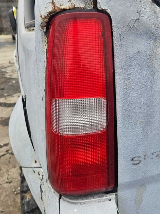 Stop stanga Suzuki Jimny 2003