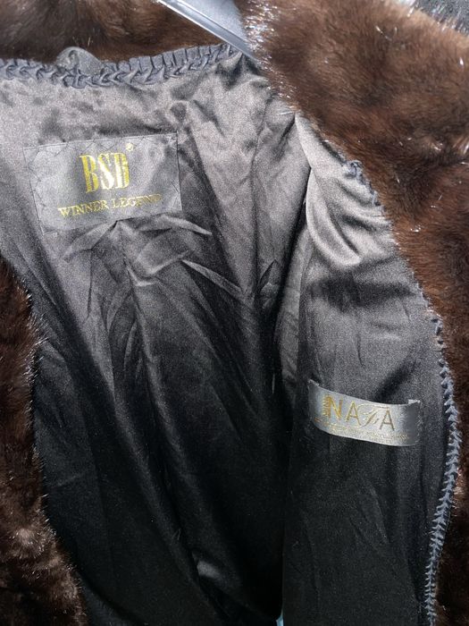 Продам шубу норковую