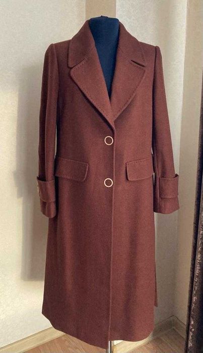 Продам пальто осень весна
