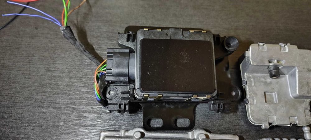 Activare FSC BMW Distronic MRR02 G20 G05 G07 F40 Acc Radar senzor Active Cruise Control BMW F10 F15 F16 G30 G11 Night Vision NIVI2 NIVI3 KAFAS4 DME1,2