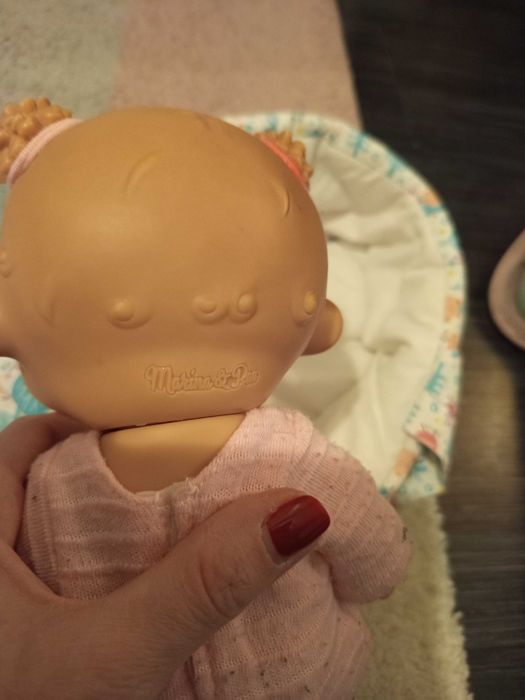 Детска кукла-бебенце Вики