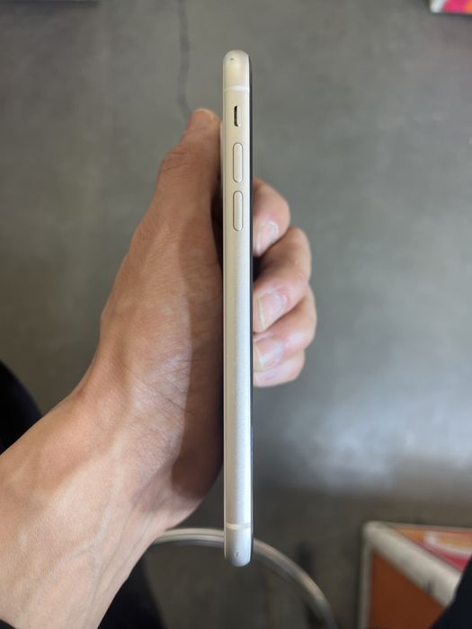 Iphone 11 128gb коробка имеется