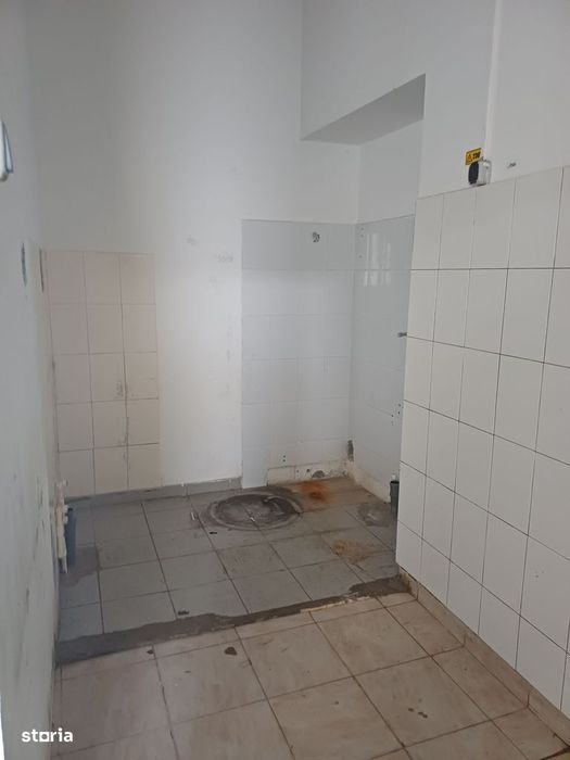 Inel 2, Cora, spatiu comercial stradal, pret 1000 euro