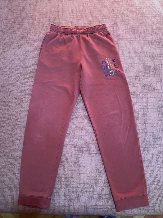Pantaloni de trening Nike de băieți, vârsta 13 ani.