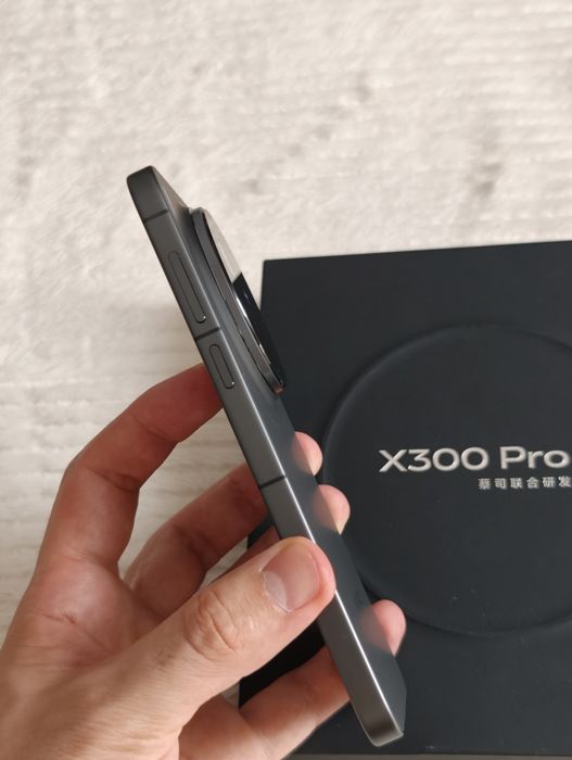 Vivo X300 PRO 16GB/512GB, Fullbox