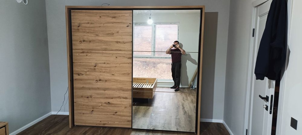 Montez mobila la domiciliul clientului