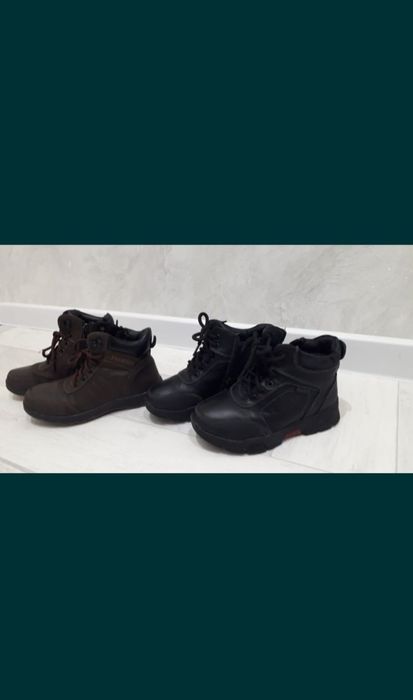 Продам детскую обувь