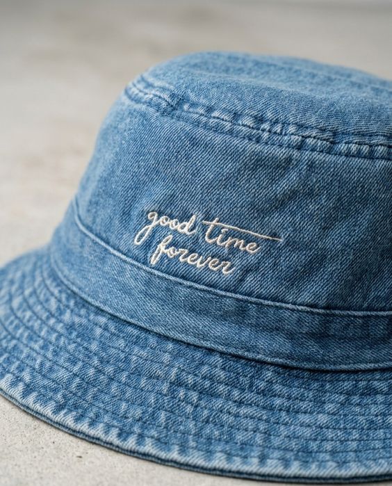 Șapcă denim trendy pentru fete   good time forever