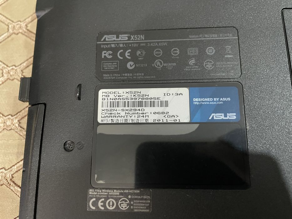 Ноутбук Asus Отдам за 30тысяч есть торг