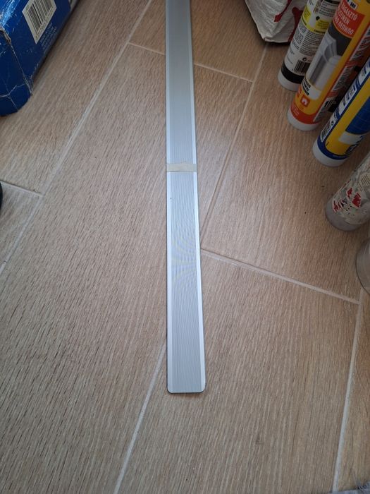 Profil aluminiu terminație blat și teu îmbinare de 70cm și 4cm gros