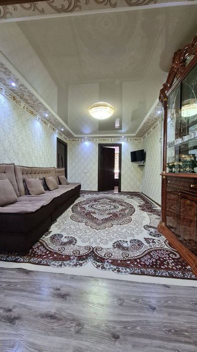 Сотилади Бодомзор 3 хона Кирпич 68м2 Балкон 2х6 3/4/5 78.500$