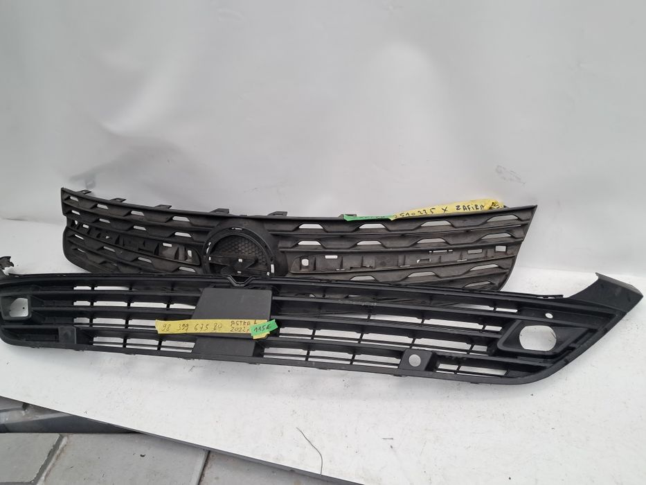 Грил решетка  Opel Zafira  Opel Astra L Opel Astra  K