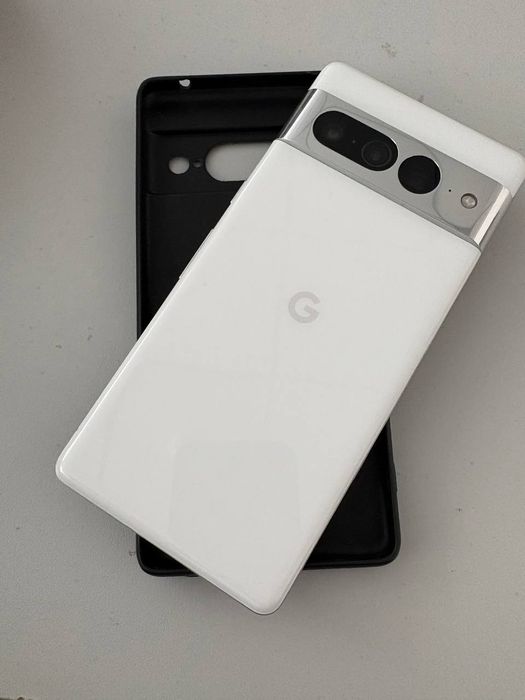 Продам гугл пиксель 7про 128гб в идеальном состоянии или обмен