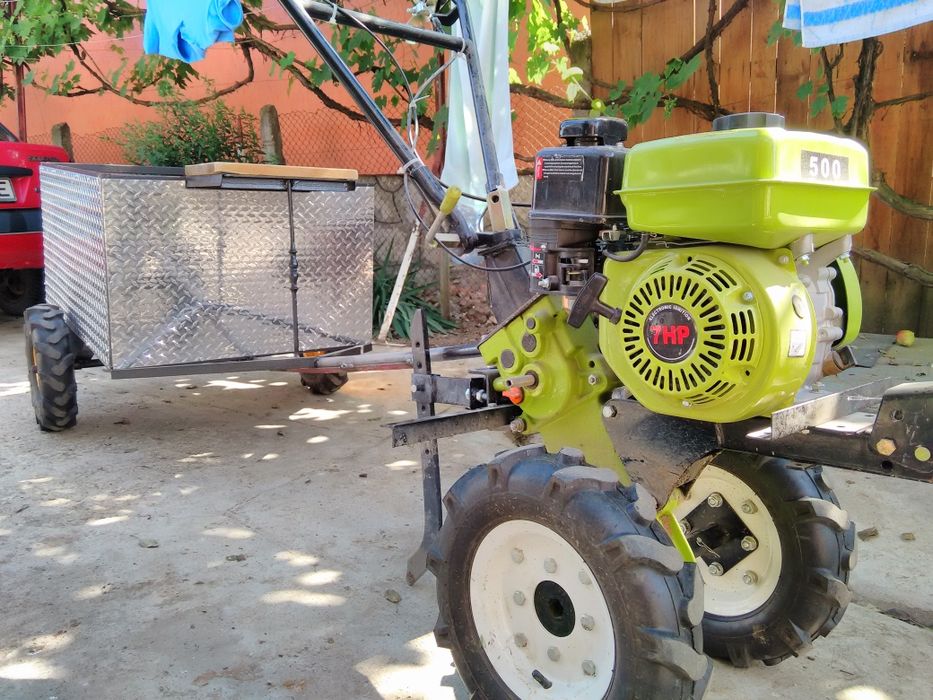 Vând motocultor BSR