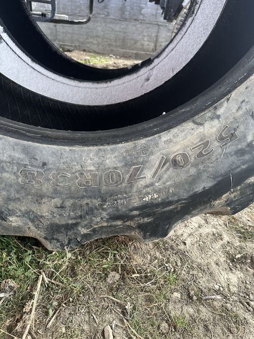 Vand cauciucuri tractor