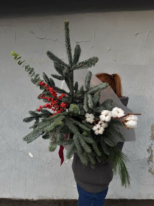 Новогодние композиции и букеты