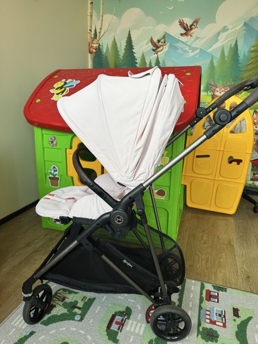 Количка Cybex Melio + подарък дъждобран