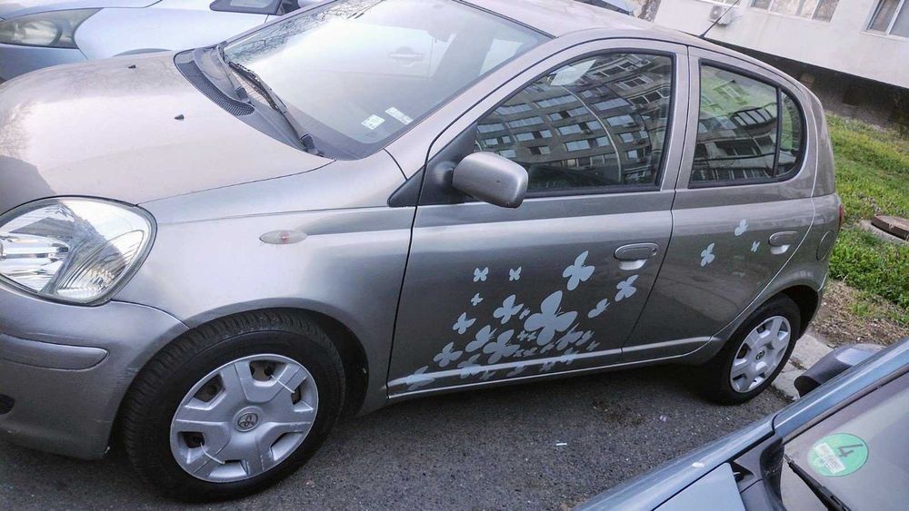 Toyota Yaris 4 врати