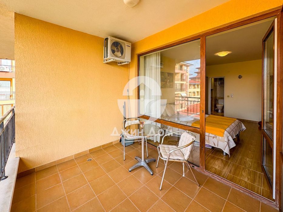 Продава се Двустаен апартамент в Свети Влас - 66 кв.м за 772 €/кв.м - Снимка #9