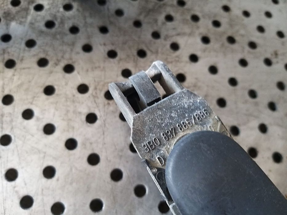 Maner usa dreapta spate vw golf 4 1j break 3b0837886