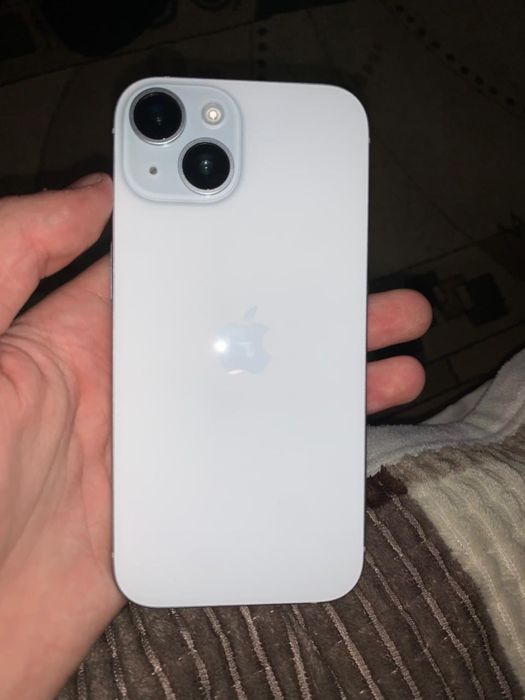 Айфон 15 128 гб идеал