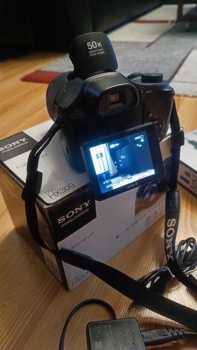Фотоапарат Sony DSC-HX300 + аксесоари