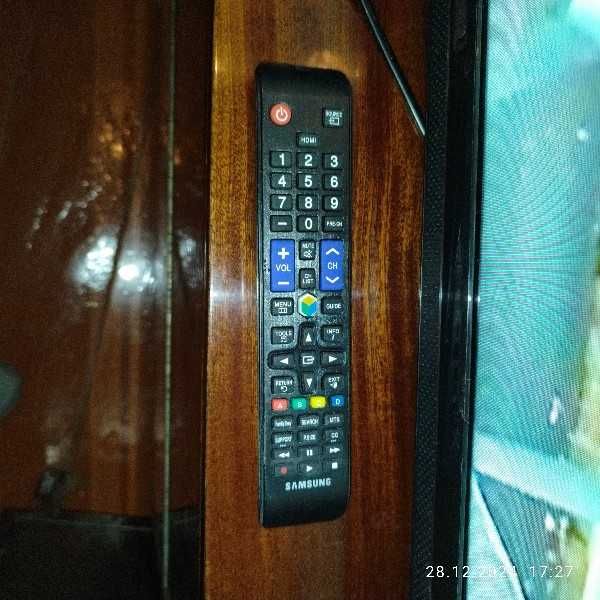 Телевизор SAMSUNG HD TV Диагональ 42"