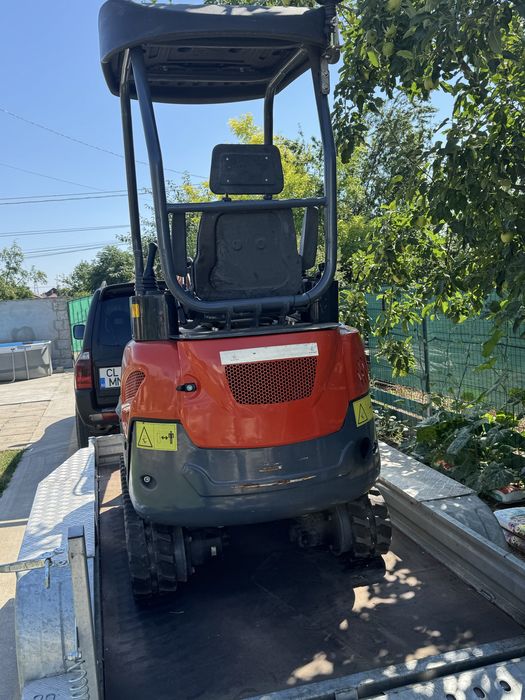 Miniexcavator Lukton 1.8 Tone (An 2022) – Motor Yanmar – 105 Ore