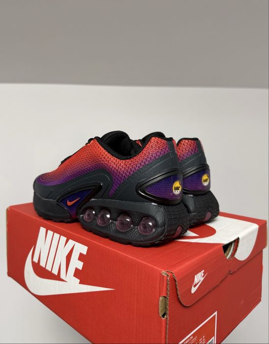 Nike Air Max DN Red Gradient