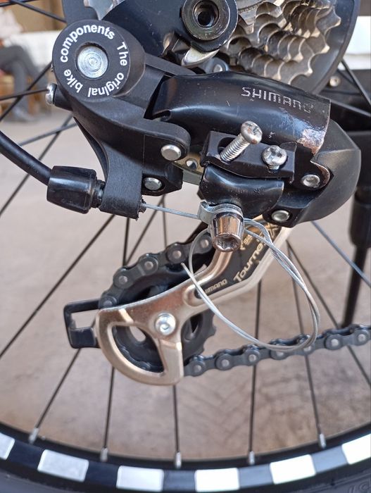 Velosiped sotiladi yengi