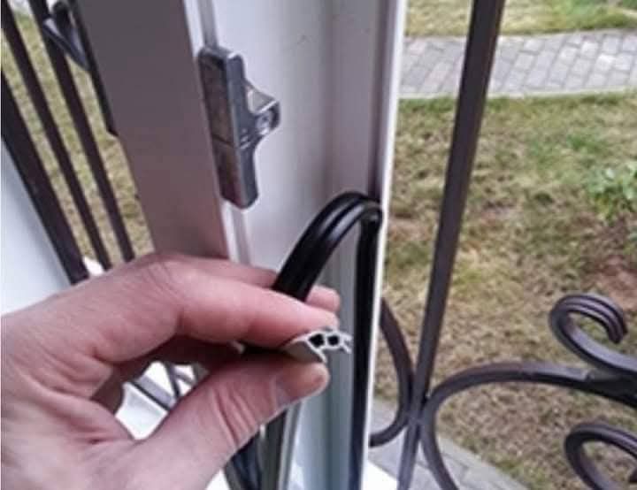 Schimb garnituri uzate la termopane