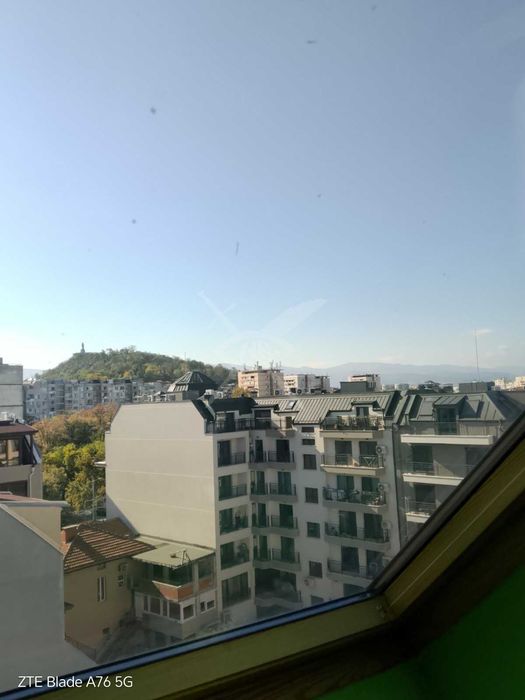 Дава се под наем двустаен апартамент в Център! 11796731