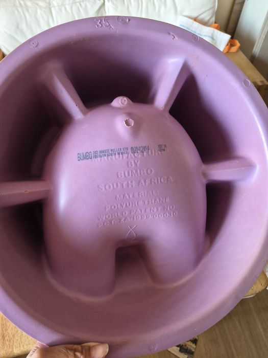 Бебешко(детско) столче Bumbo