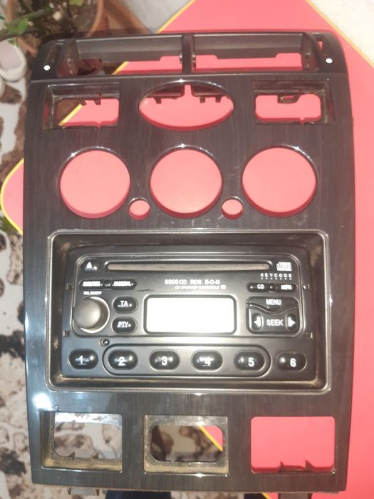 Продам  консоль  форд мондео 3