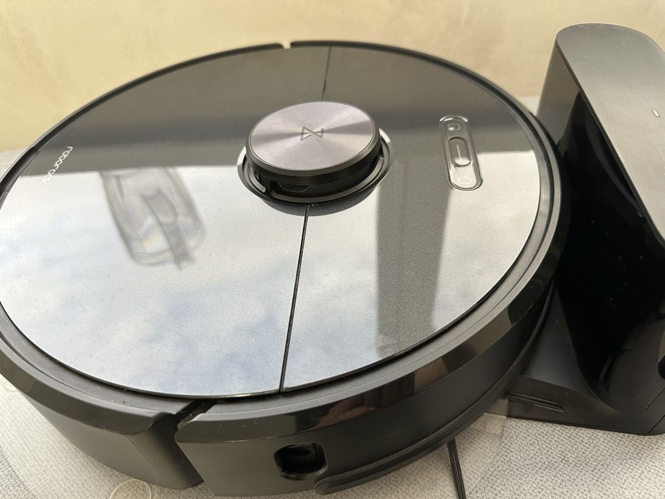 Продам робот пылесос Xiomi