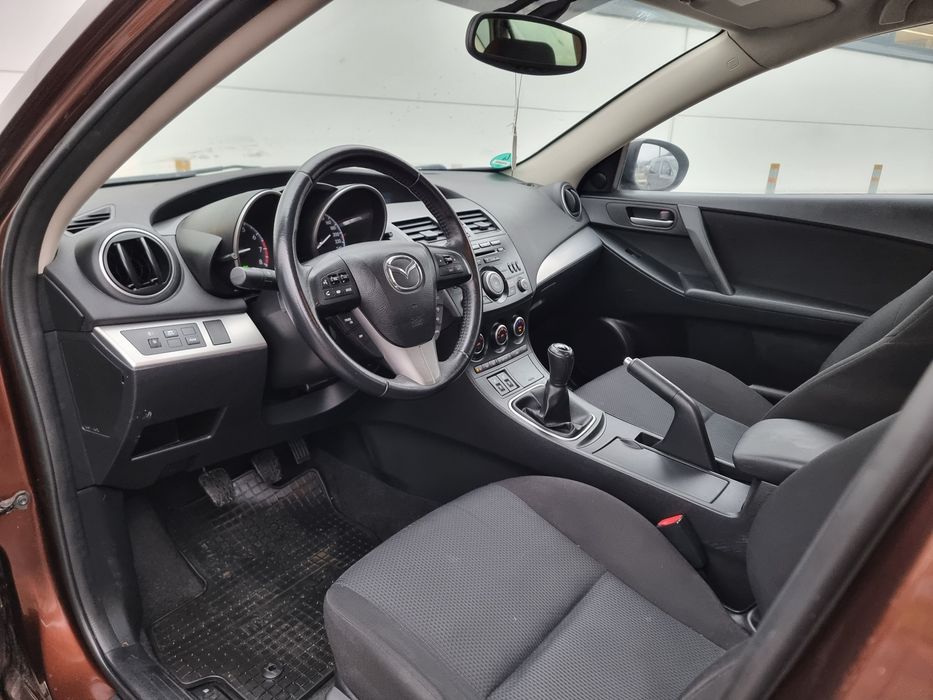 Mazda 3 Facelift 2013 / Superba // Euro 5 /1.6 Benzina /  Garantie