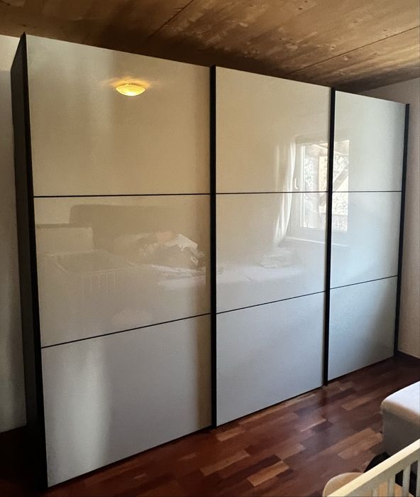 Dressing/Dulap 300/221/60 cm 3 usi culisante sticla gri deschis