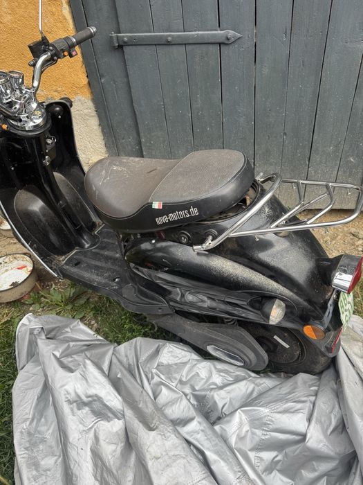 Scuter Electric Retro star 50